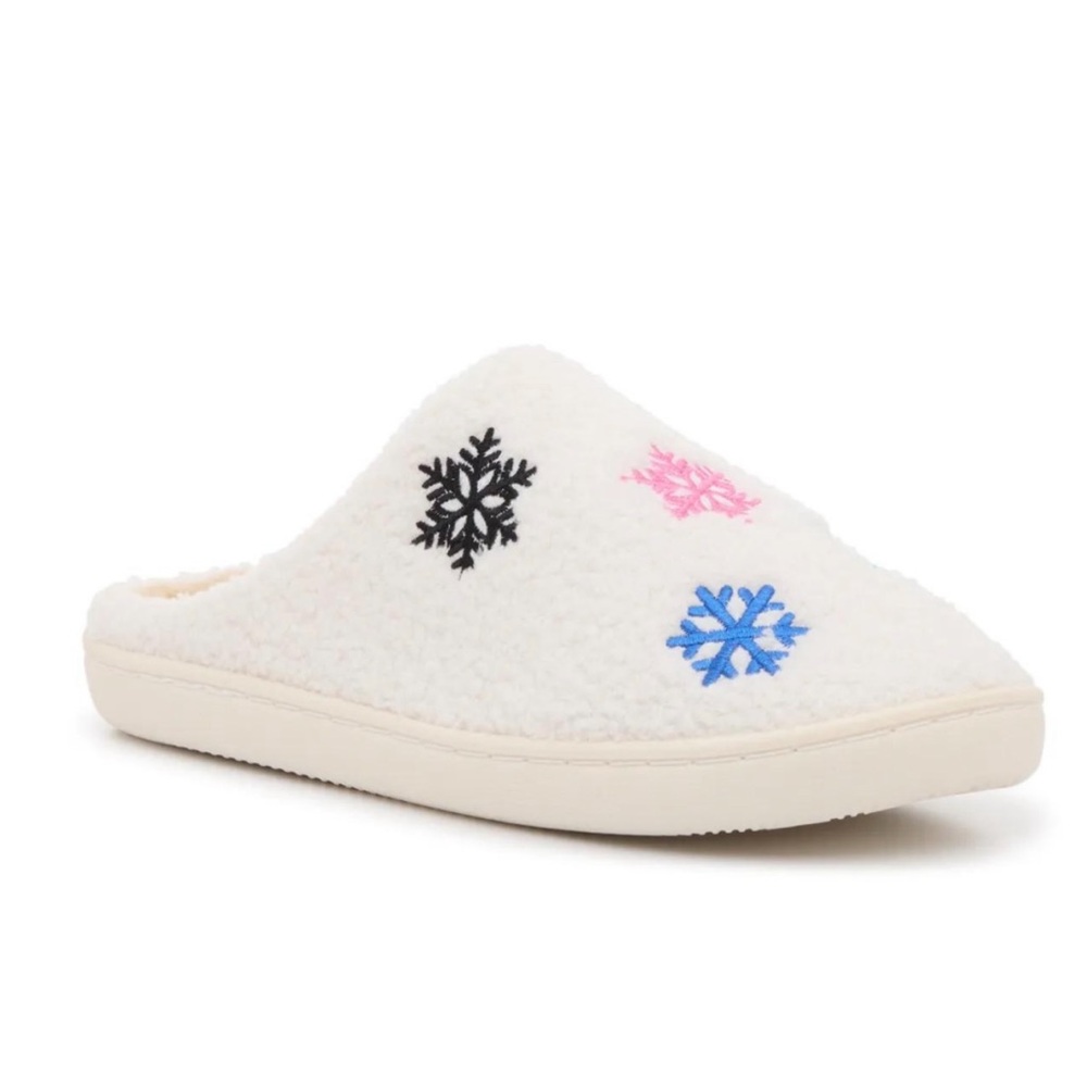 Olivia Miller Snowflake Slipper